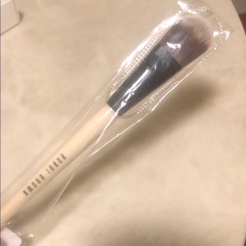 Bobbi Brown Foundation Brush
